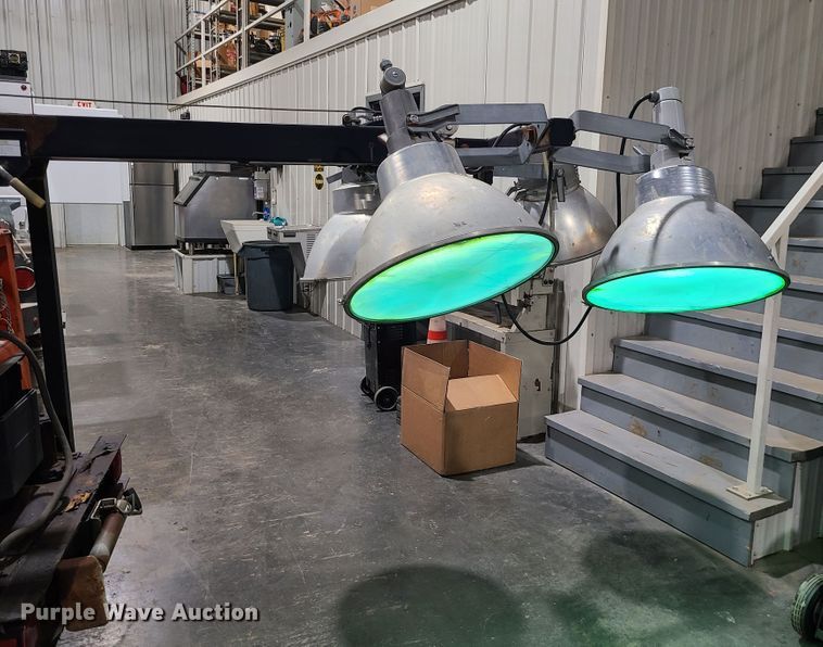 image for item GB9082 Multiquip Whisperwatt 7000  light plant