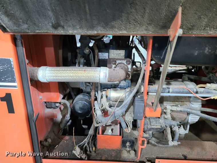 image for item GB9082 Multiquip Whisperwatt 7000  light plant