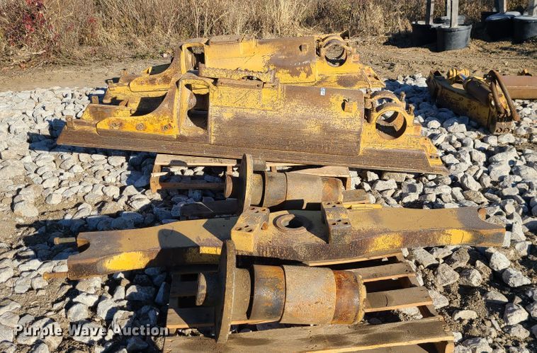 image for item GB9083 Caterpillar 963A  parts