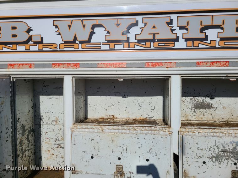 image for item GB9129 1990 GMC TopKick  utility / service truck