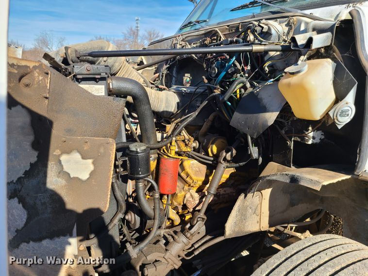 image for item GB9129 1990 GMC TopKick  utility / service truck