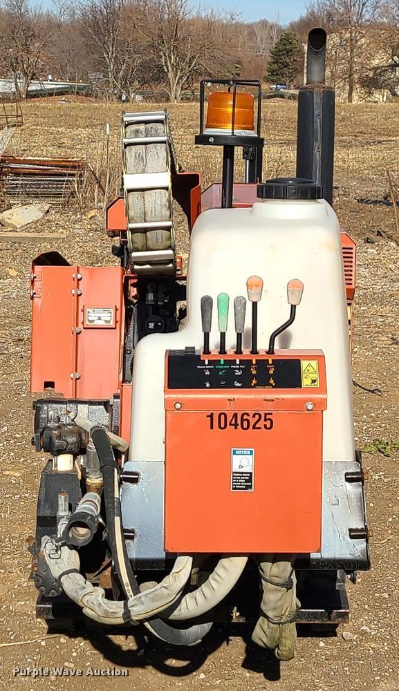 image for item GB9130 2006 Ditch Witch JT921  directional boring unit