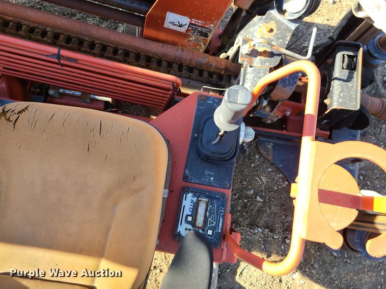 image for item GB9130 2006 Ditch Witch JT921  directional boring unit