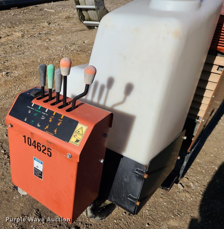 image for item GB9130 2006 Ditch Witch JT921  directional boring unit