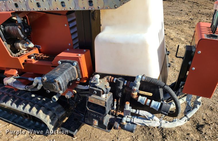 image for item GB9130 2006 Ditch Witch JT921  directional boring unit