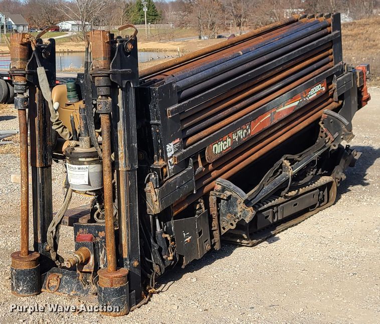 image for item GB9133 2008 Ditch Witch JT2020 Mach 1  directional boring unit