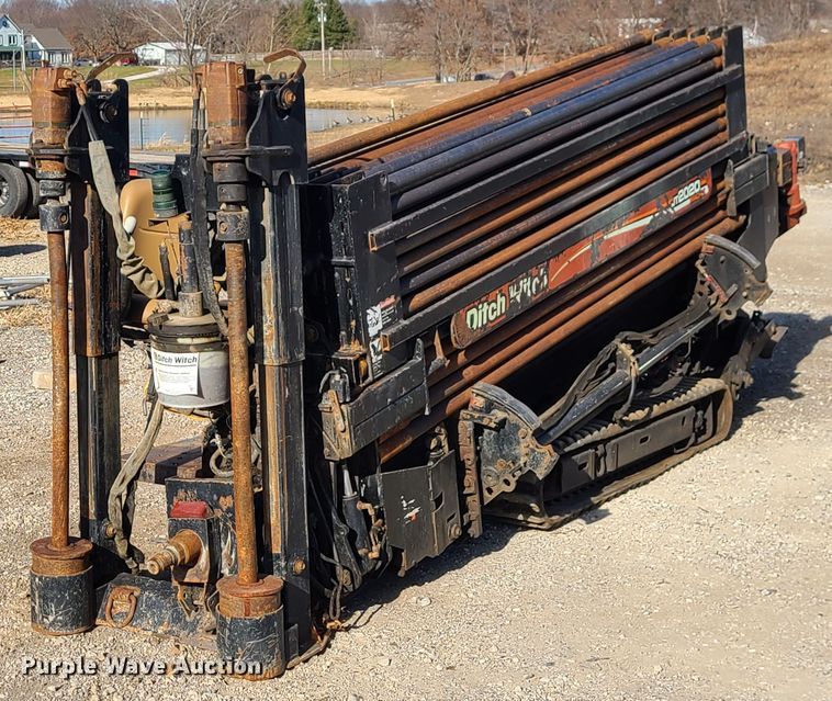 image for item GB9133 2008 Ditch Witch JT2020 Mach 1  directional boring unit