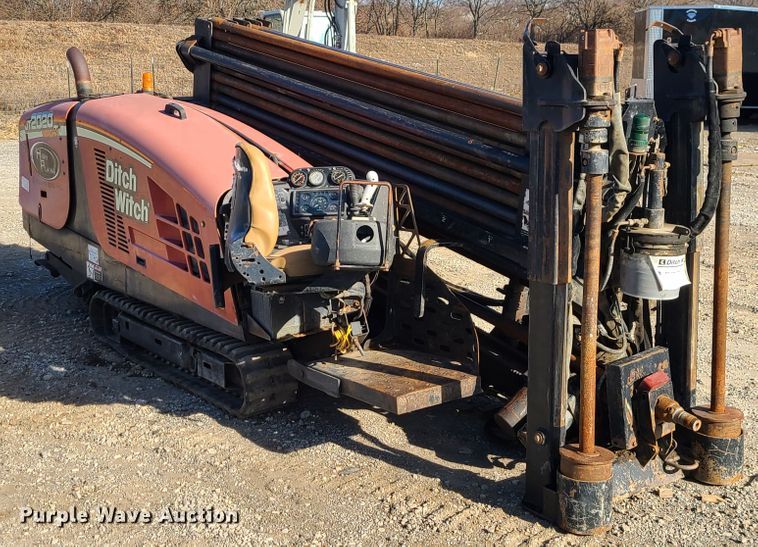 image for item GB9133 2008 Ditch Witch JT2020 Mach 1  directional boring unit