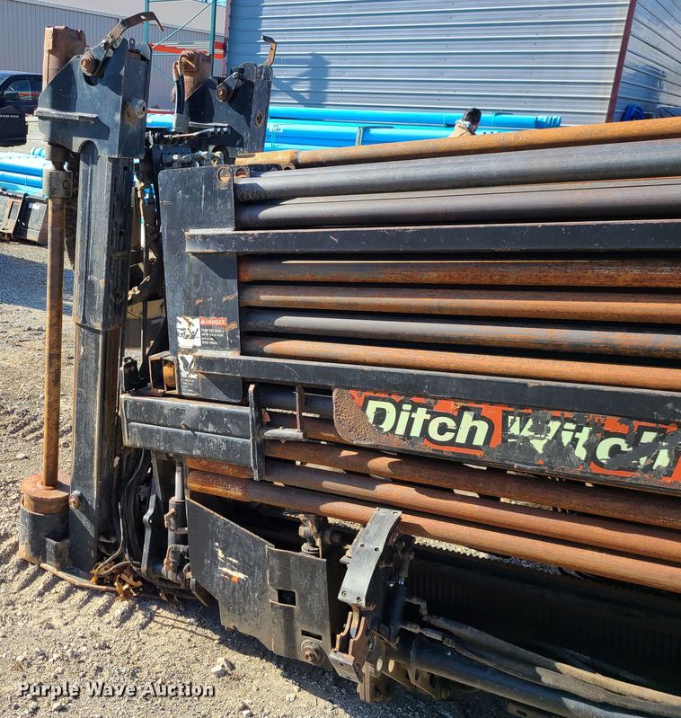 image for item GB9133 2008 Ditch Witch JT2020 Mach 1  directional boring unit