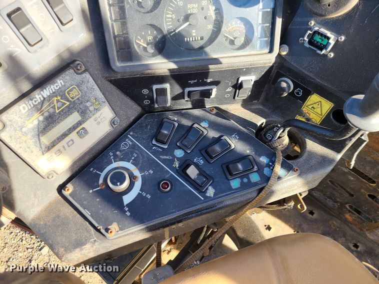 image for item GB9133 2008 Ditch Witch JT2020 Mach 1  directional boring unit