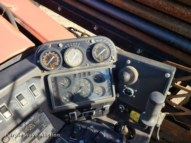 image for item GB9133 2008 Ditch Witch JT2020 Mach 1  directional boring unit