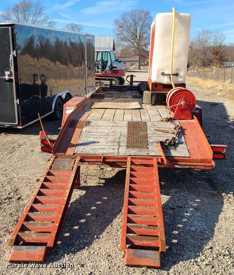 image for item GB9133 2008 Ditch Witch JT2020 Mach 1  directional boring unit