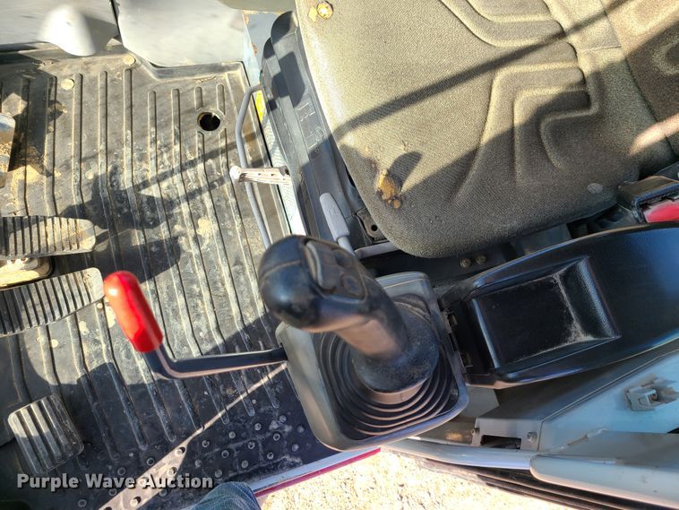 image for item GB9134 Takeuchi TB285  mini excavator