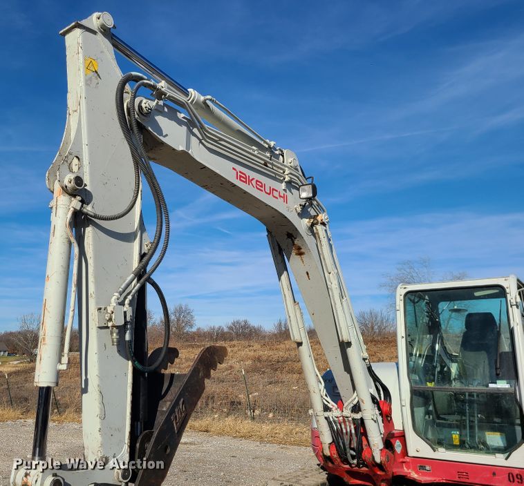 image for item GB9134 Takeuchi TB285  mini excavator