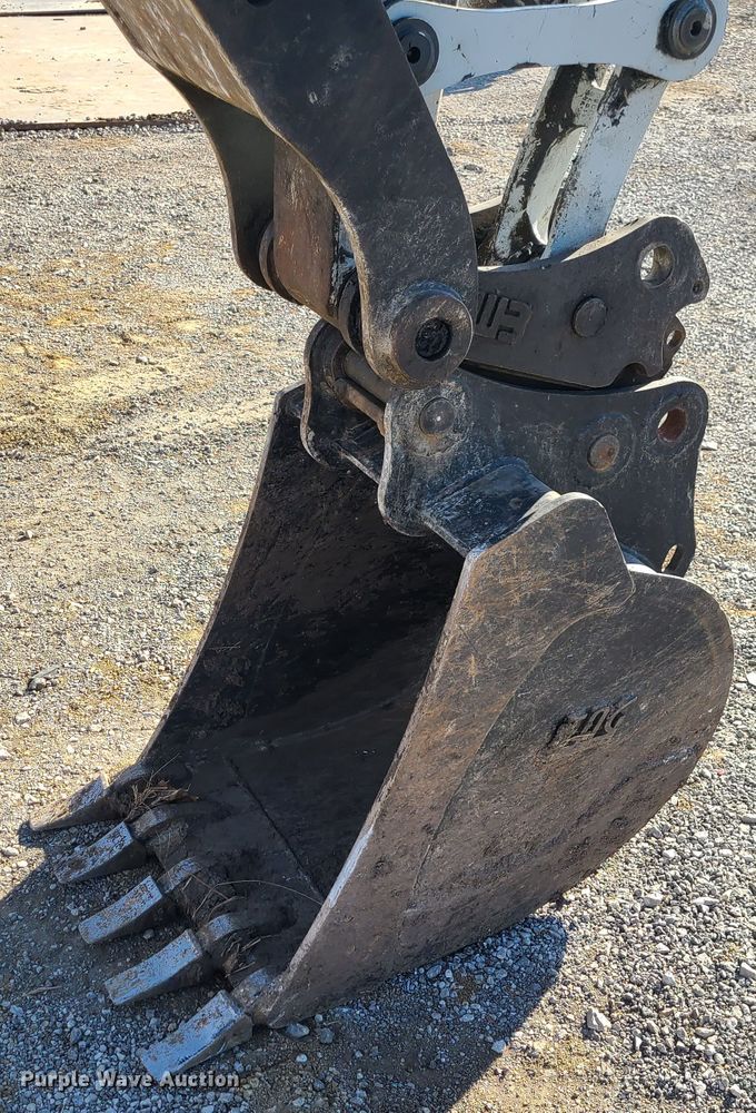 image for item GB9134 Takeuchi TB285  mini excavator