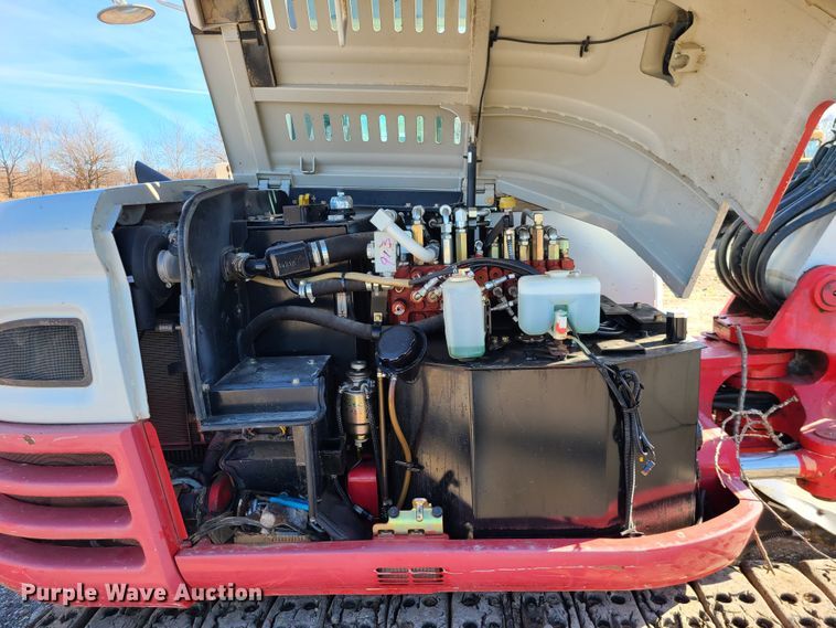 image for item GB9134 Takeuchi TB285  mini excavator