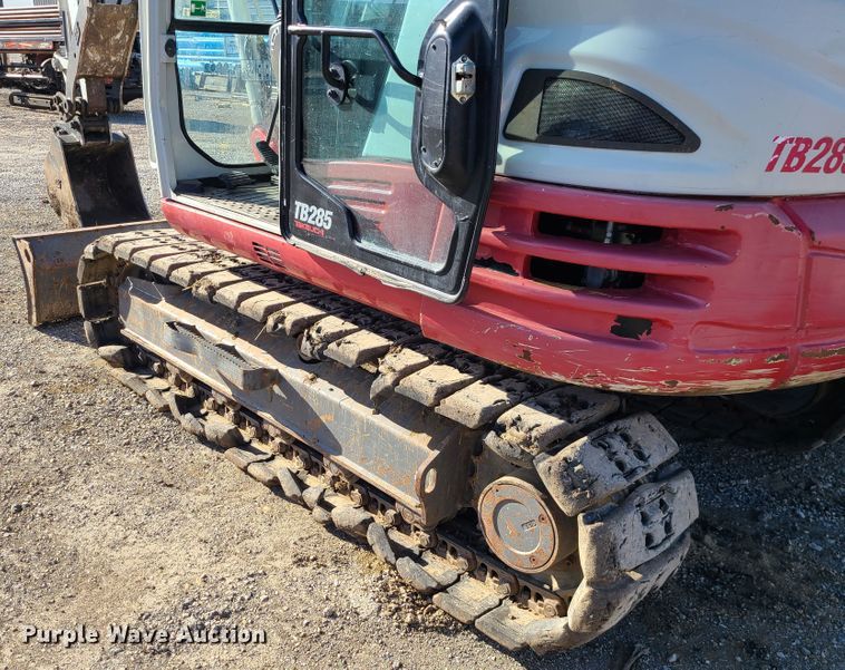 image for item GB9134 Takeuchi TB285  mini excavator