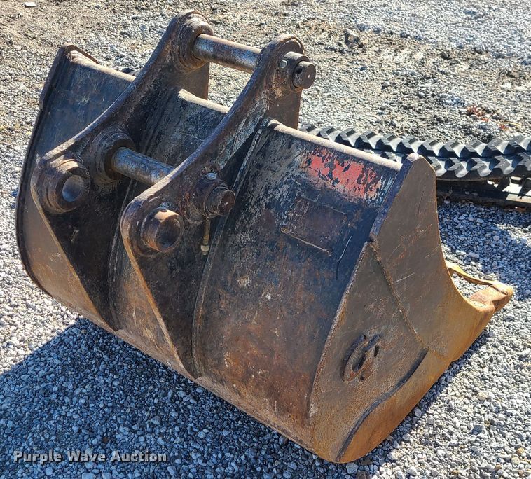 image for item GB9134 Takeuchi TB285  mini excavator