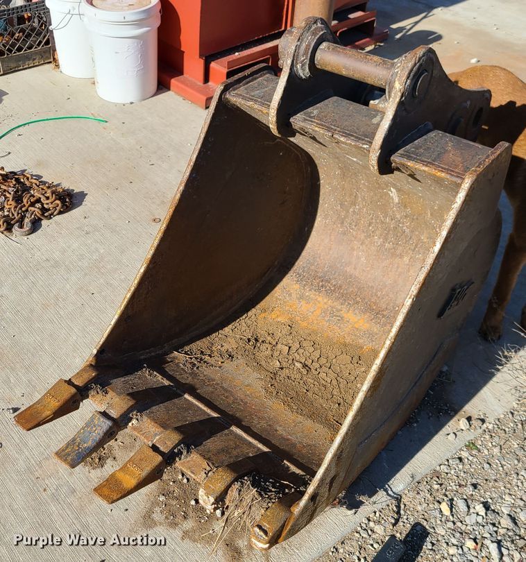 image for item GB9134 Takeuchi TB285  mini excavator