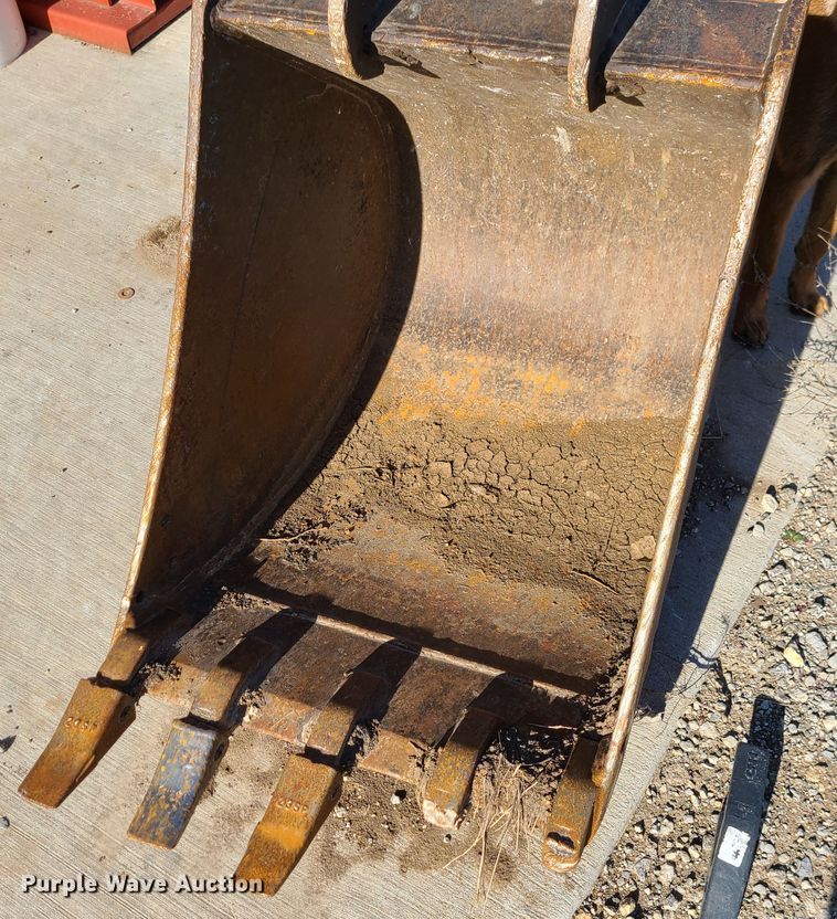 image for item GB9134 Takeuchi TB285  mini excavator