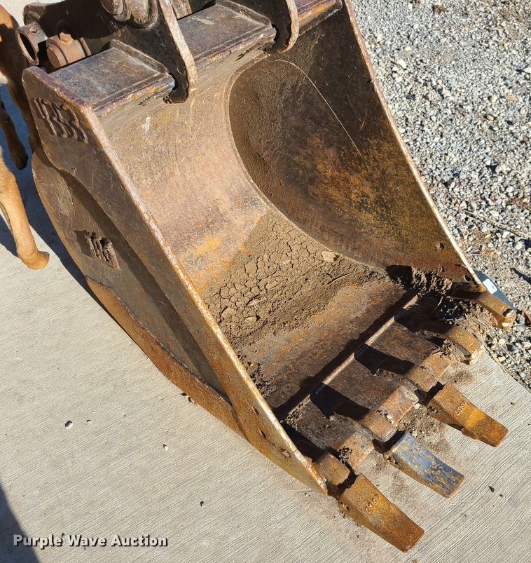 image for item GB9134 Takeuchi TB285  mini excavator