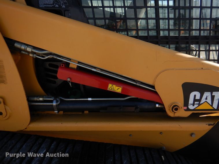 image for item GH9199 2006 Caterpillar 277B  tracked skid steer loader