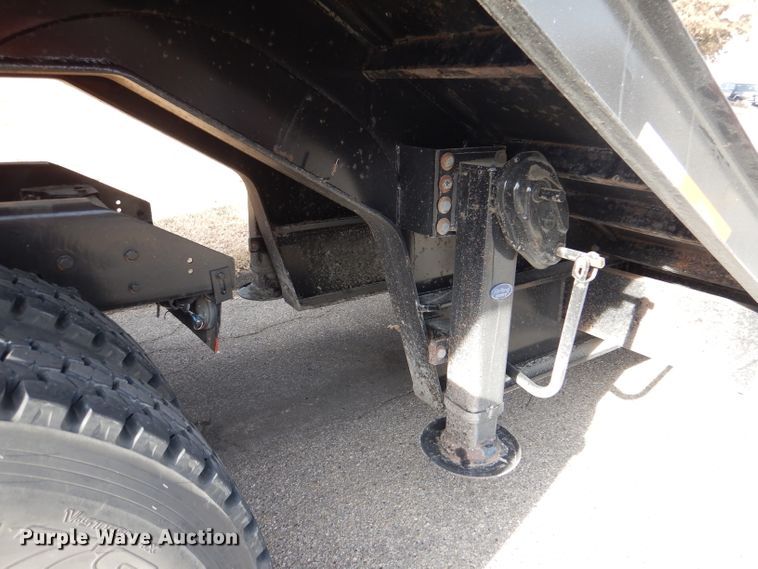 image for item GH9200 2016 Talbert TDW-35-FG-T1-DVTL  drop deck equipment trailer