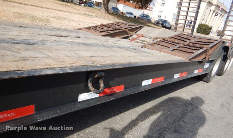 image for item GH9200 2016 Talbert TDW-35-FG-T1-DVTL  drop deck equipment trailer