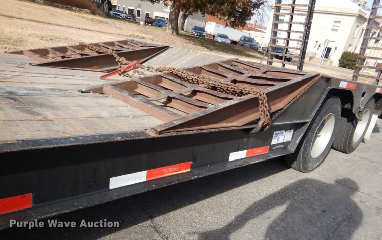 image for item GH9200 2016 Talbert TDW-35-FG-T1-DVTL  drop deck equipment trailer