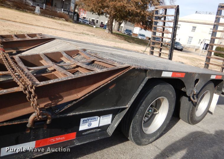 image for item GH9200 2016 Talbert TDW-35-FG-T1-DVTL  drop deck equipment trailer