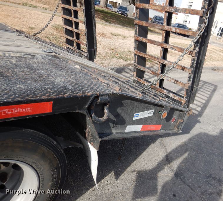 image for item GH9200 2016 Talbert TDW-35-FG-T1-DVTL  drop deck equipment trailer