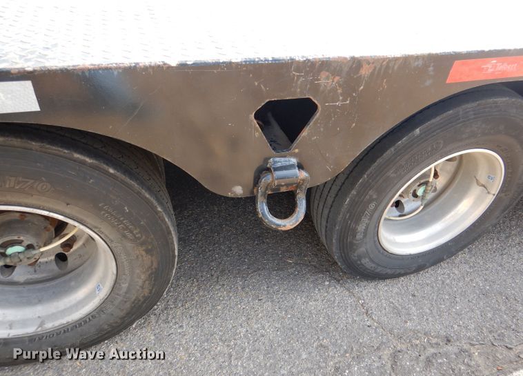 image for item GH9200 2016 Talbert TDW-35-FG-T1-DVTL  drop deck equipment trailer