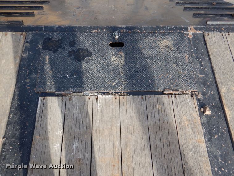 image for item GH9200 2016 Talbert TDW-35-FG-T1-DVTL  drop deck equipment trailer