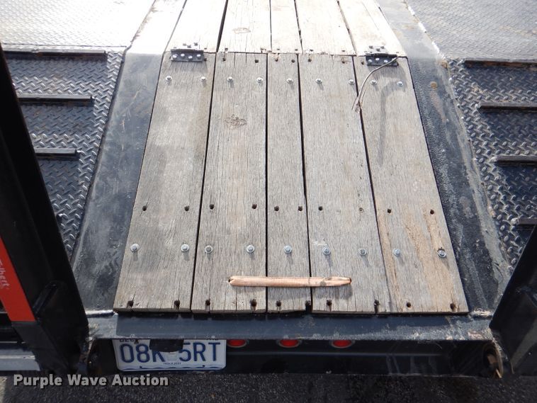 image for item GH9200 2016 Talbert TDW-35-FG-T1-DVTL  drop deck equipment trailer