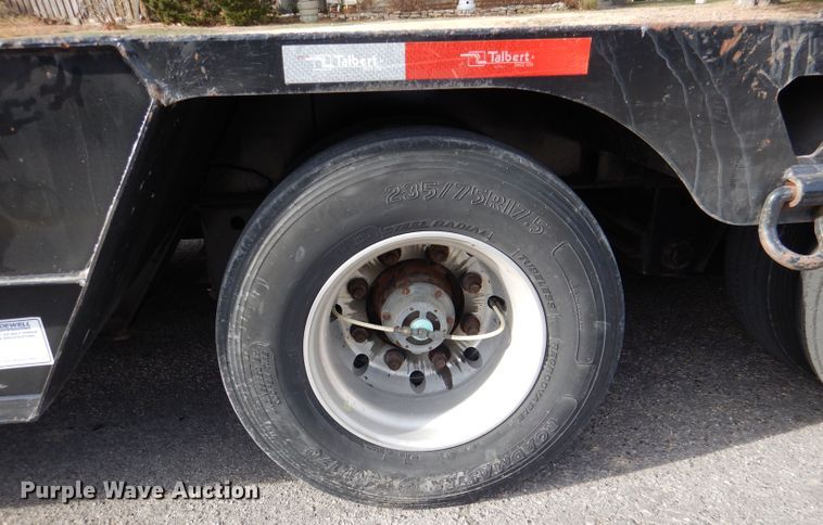 image for item GH9200 2016 Talbert TDW-35-FG-T1-DVTL  drop deck equipment trailer