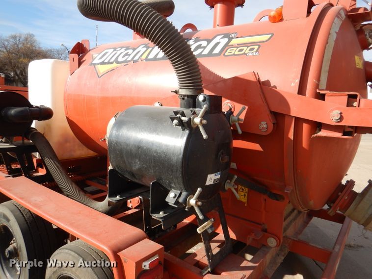 image for item GH9201 2018 Ditch Witch FX30  vacuum excavator