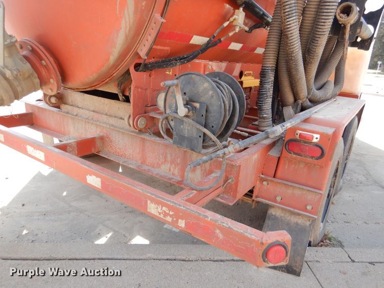 image for item GH9201 2018 Ditch Witch FX30  vacuum excavator