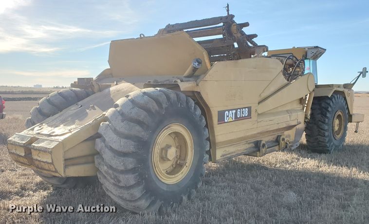 image for item GK9982 1980 Caterpillar 613B  elevating scraper