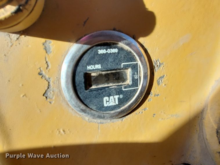 image for item GK9982 1980 Caterpillar 613B  elevating scraper