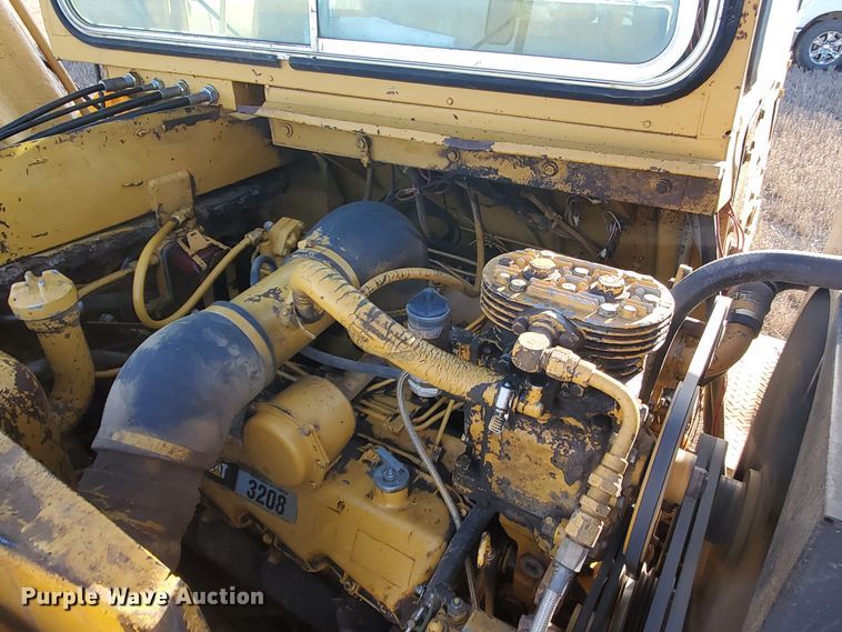 image for item GK9982 1980 Caterpillar 613B  elevating scraper