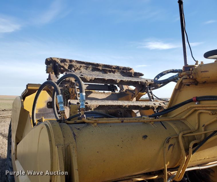 image for item GK9982 1980 Caterpillar 613B  elevating scraper