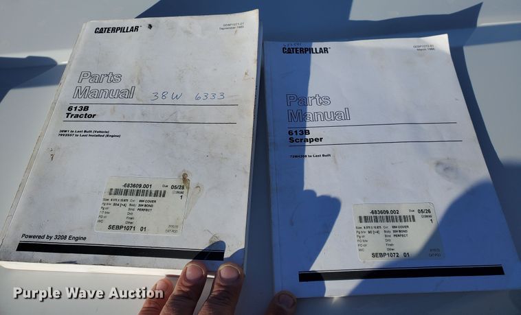 image for item GK9982 1980 Caterpillar 613B  elevating scraper