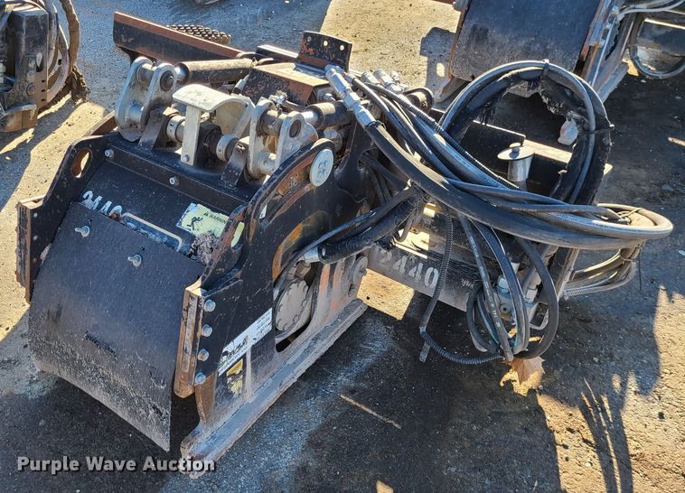 image for item GO9259 Caterpillar PC205 18"W skid steer cold planer