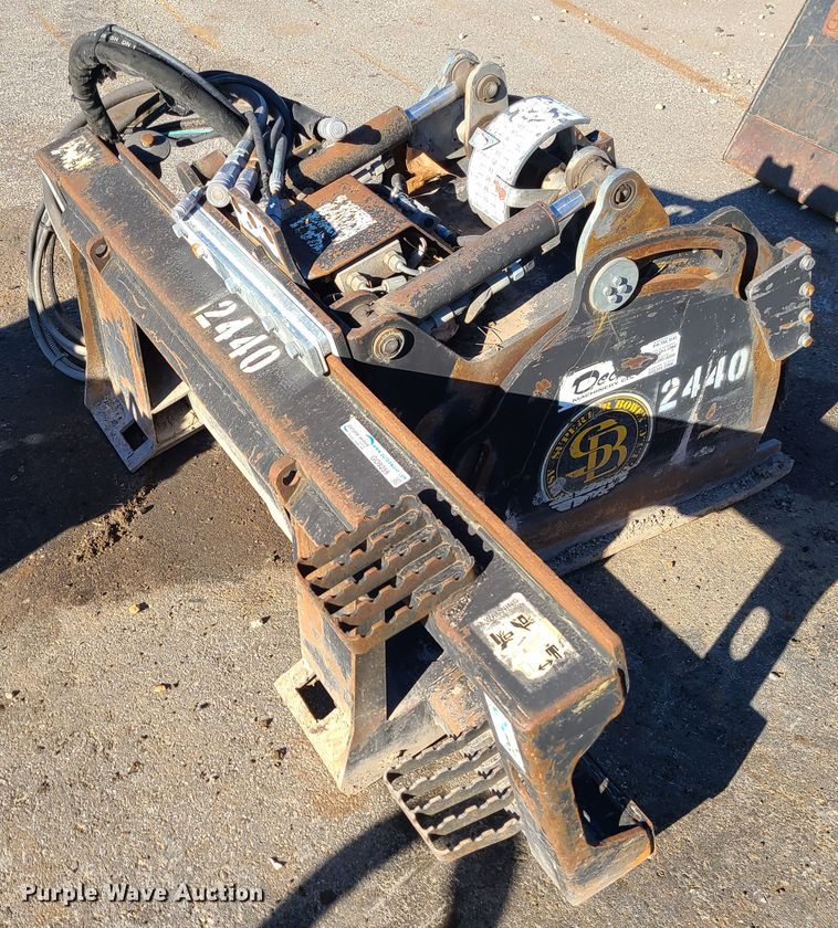 image for item GO9259 Caterpillar PC205 18"W skid steer cold planer