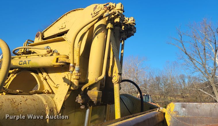 image for item HF9259 Caterpillar 621  scraper