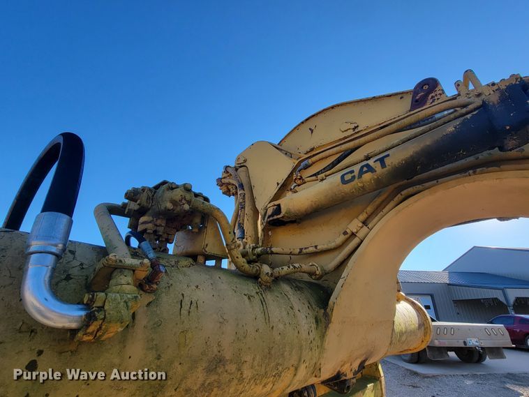 image for item HF9259 Caterpillar 621  scraper