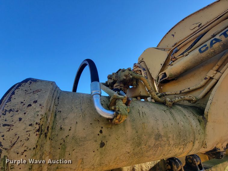 image for item HF9259 Caterpillar 621  scraper