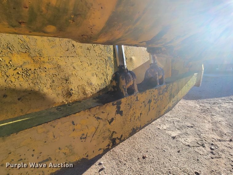 image for item HF9259 Caterpillar 621  scraper