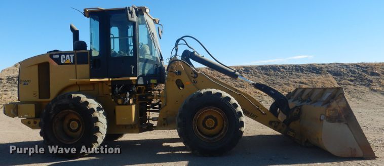 image for item HU9338 2011 Caterpillar 930H  high lift wheel loader