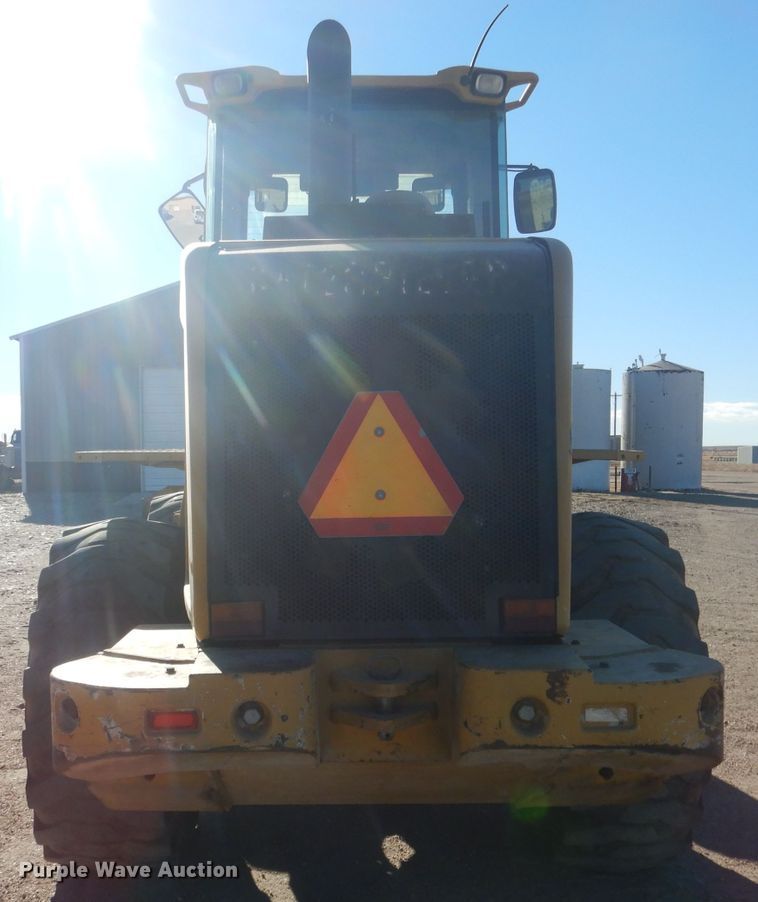 image for item HU9338 2011 Caterpillar 930H  high lift wheel loader